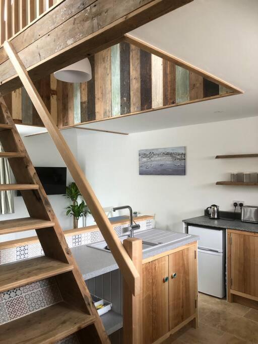 Cosy Rustic Annex In Quiet Cornwall Village Saint Wenn Exterior foto
